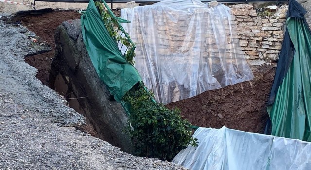 İstinat duvarı çökmüştü, hasarın boyutu ortaya çıktı