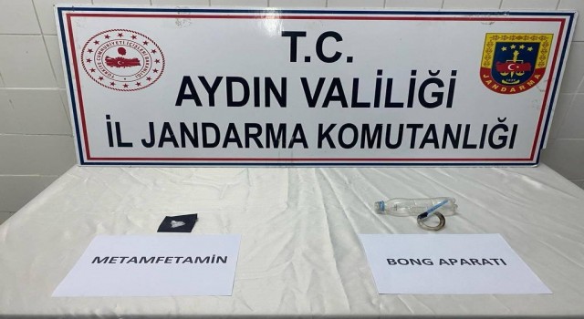 Jandarmanın uyuşturucu ile mücadelesi sürüyor