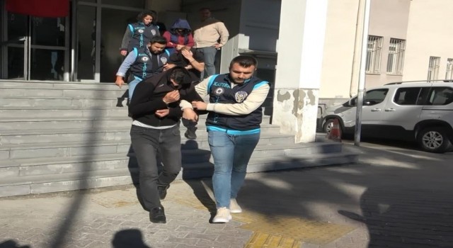 Kar vaadiyle 7 kişiyi 1 milyon TL dolandıran 3 kişi serbest bırakıldı