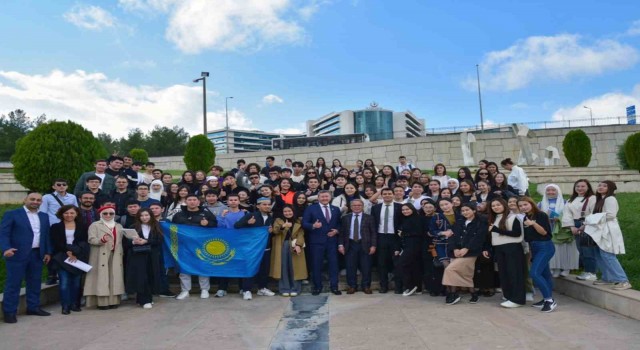 Kazakistan Cumhuriyeti Antalya Başkonsolosu Kanafeyevden MSKÜye ziyaret