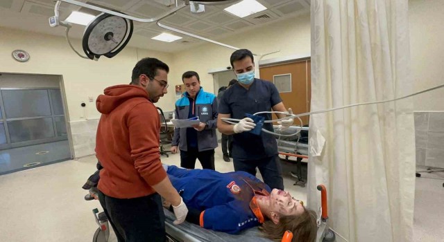 Kırklarelideki deprem tatbikatı gerçeği aratmadı