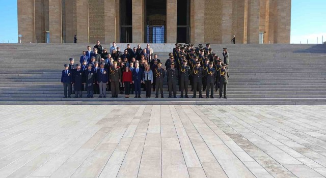 KKTC Büyükelçisi Korukoğlundan Anıtkabire ziyaret