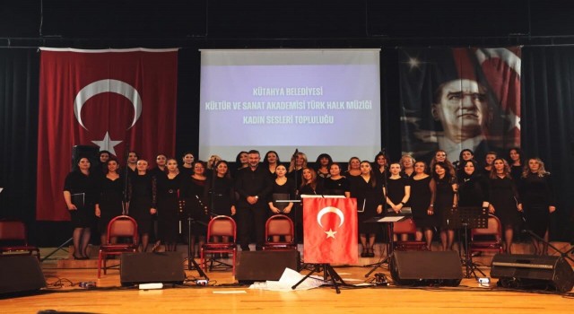 Kütahyada THM Kadın Sesleri Topluluğundan “Kahramanlık Türküleri” konseri