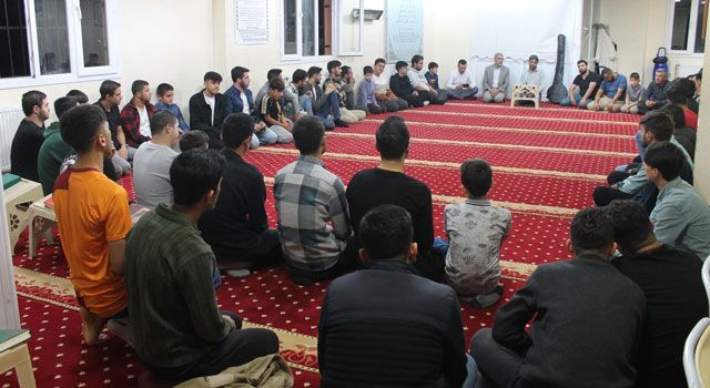 Manevi Danışmanlar Öğrencilerle Buluştu