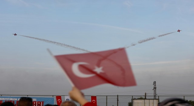 Manisa semaları Türk Yıldızlarını ağırladı