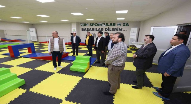 Meramın yenilenen spor merkezi ‘Berlika açıldı