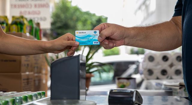 Mersin Büyükşehir Belediyesi, Halk Kart'ın Kasım Ayı Tutarlarını Yatırdı