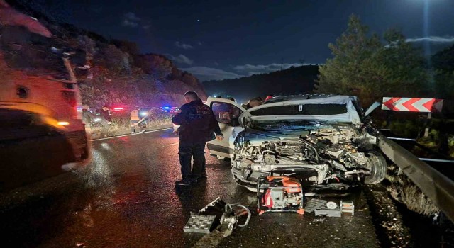 Muğladaki kazada ağır yaralanan genç hayatını kaybetti