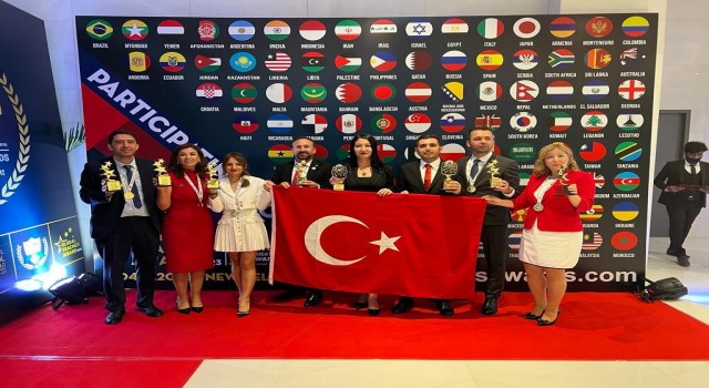 Muğlalı öğretmen İçyüz, küresel öğretmen birincilik ödülü aldı