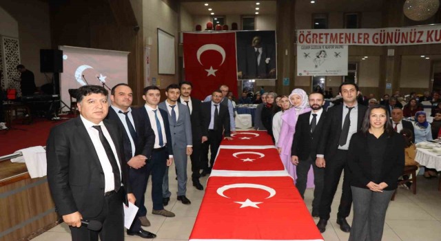 Oltuda öğretmenlere özel program düzenledi