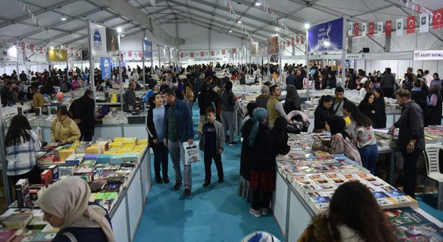 Osmaniye Belediyesi 7. Kitap Fuarı 24 Kasım'da Açılıyor