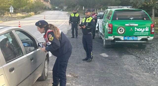 Osmaniye Jandarması Sokak Hayvanlarına Sahip Çıkıyor