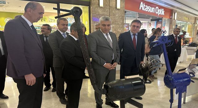 Osmaniye'de Öğrenciler Atık Demir Malzemelerini Sanat Eserlerine Dönüştürdü