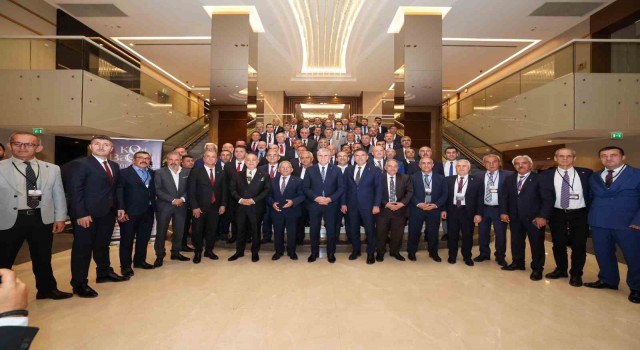 Sakarya Büyükşehire ‘Marmaranın en başarılı belediyesi ödülü