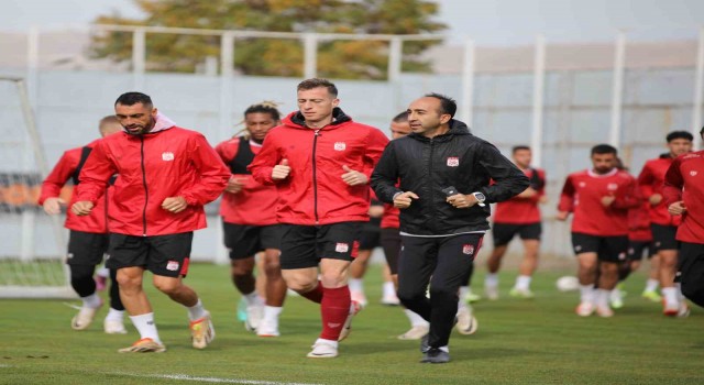 Sivasspor, Karagümrük maçına hazırlanıyor