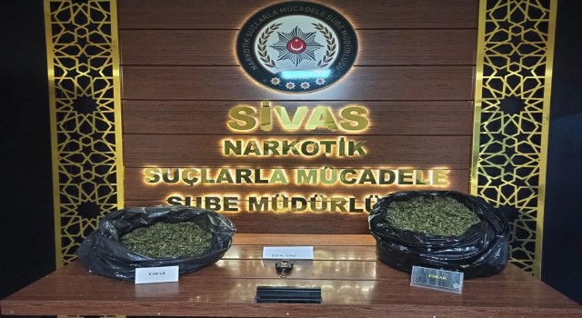 Sivasta kilolarca uyuşturucu madde ele geçirildi