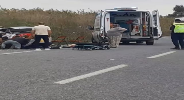 Söke - Didim yolunda kaza: 8 yaralı