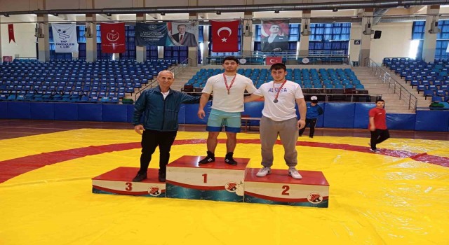 Sökeli güreşçi, Aydın İl birincisi oldu