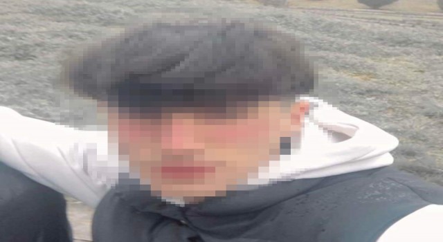 Sultangazide liseli genç kavga eden arkadaşlarını uyarınca ölesiye dövüldü