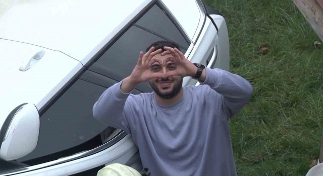 Üsküdarda araçla 4 metre yükseklikten düştü, kameraya kalp işareti yaptı
