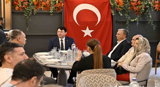 Uysal: “Dünyaya örnek olmak zorundayız”