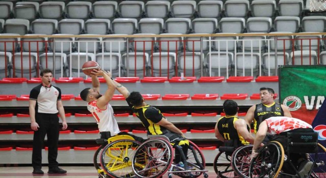 YOSK, ligdeki ilk galibiyetini aldı
