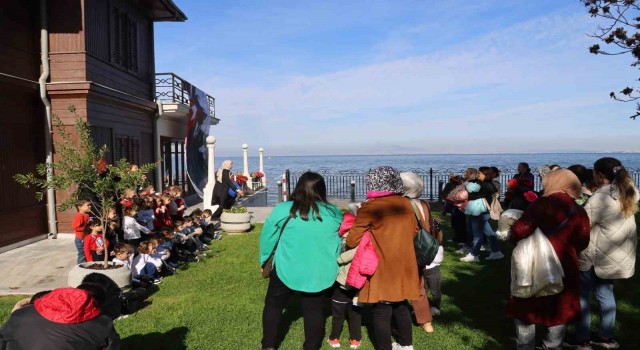 Yürüyen Köşkte 10 Kasım yoğunluğu