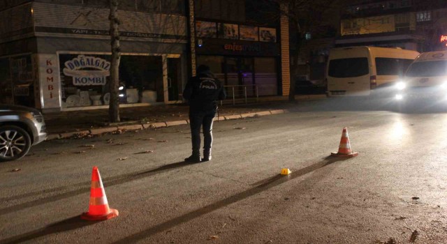 Ablasının dini nikahlı eşini ve oğlunu bıçakla yaraladı