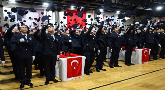 Adanada 750 polis adayı mezun oldu