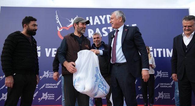 Adana’da Balıkçılara Ağ Desteği