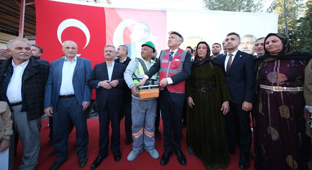 Adana'da Çok Amaçlı Mahalle Merkezinin Temelleri Atıldı
