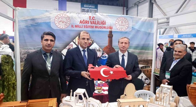 Ağrı İl Milli Eğitim Müdürlüğüne ait stantlar göz doldurdu