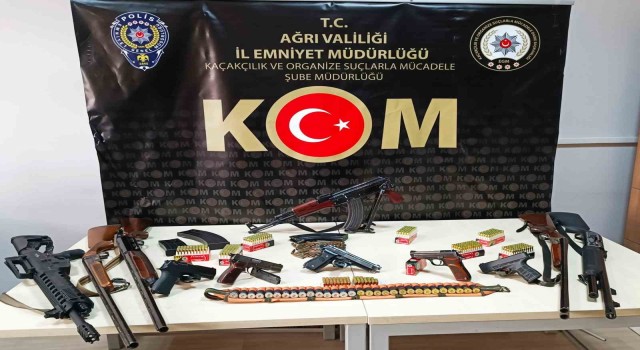 Ağrıda eş zamanlı operasyon; 22 gözaltı