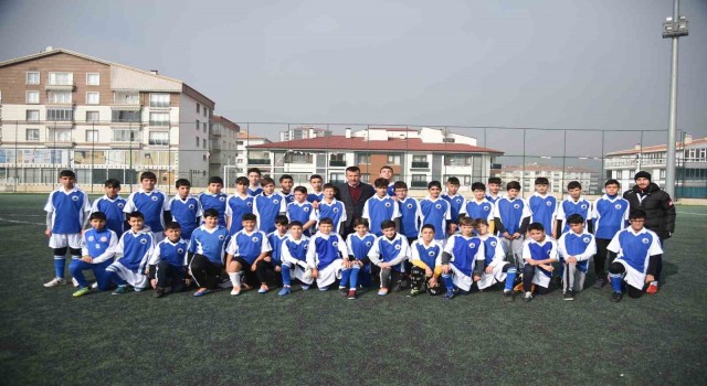 Altındağ Belediyesi ücretsiz futbol kursları açıyor