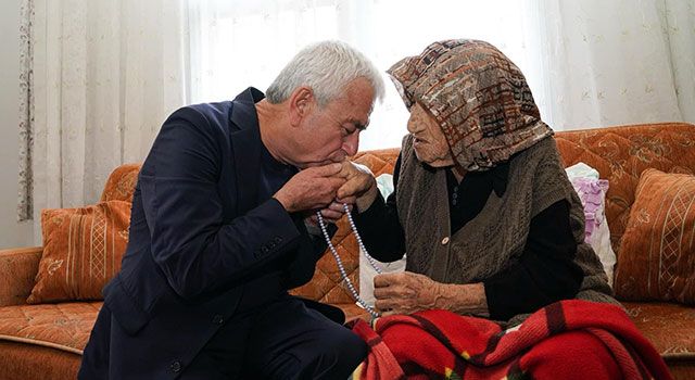 Antalya’da 104 yaşındaki ”Cumhuriyet anne” vefat etti