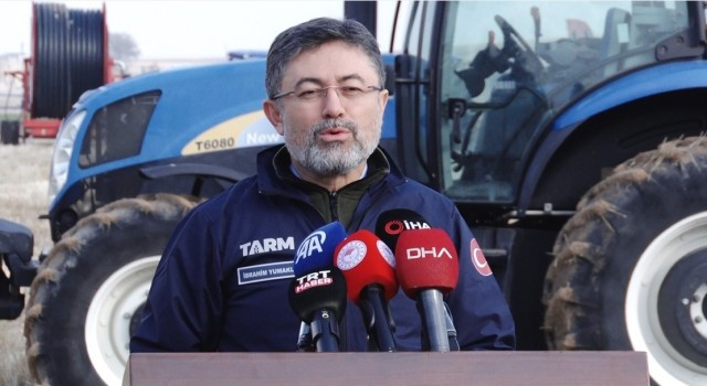 Bakan Yumaklı: Ata tohumlarımızın üretiminin veya satışının yasaklanması diye bir şey yok