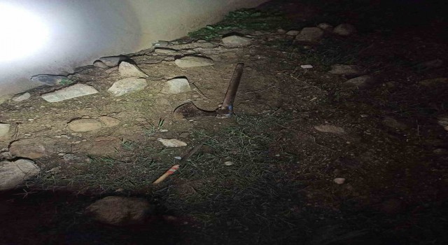 Baltalı hırsız suçüstü yakalandı