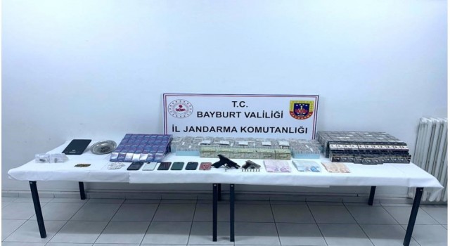 Bayburtta zehir tacirlerine geçit yok