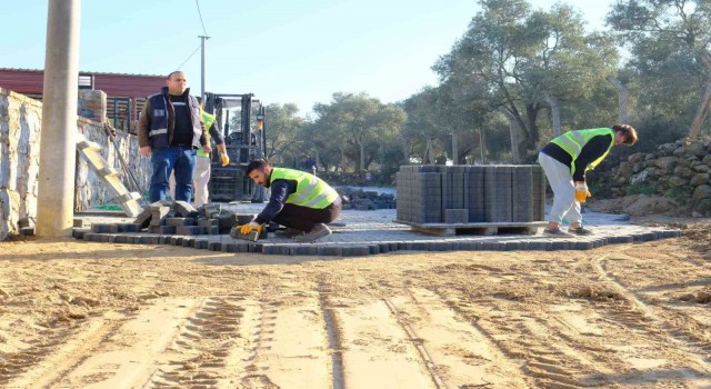 Büyükşehir Belediyesi Germencikte çalışıyor