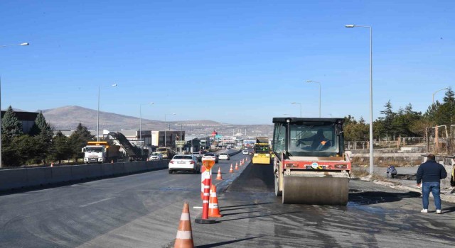 Büyükşehirden Fatih Sultan Mehmet Bulvarında 40 milyon TLlik ‘asfalt çalışması