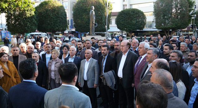 CHP Adana İl Başkanlığı İsmet İnönü’yü andı