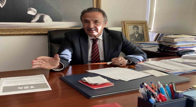 CHPli Sevigenin gözleri doldu: Özgür Beyin toplumdan özür dilemesi lazım