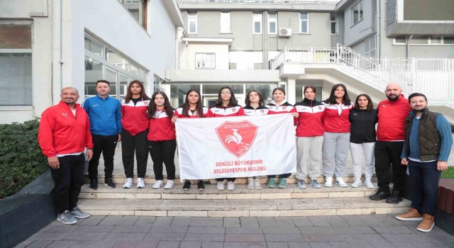 Denizli Büyükşehir Kadın Judo Takımı Avrupaya gitti