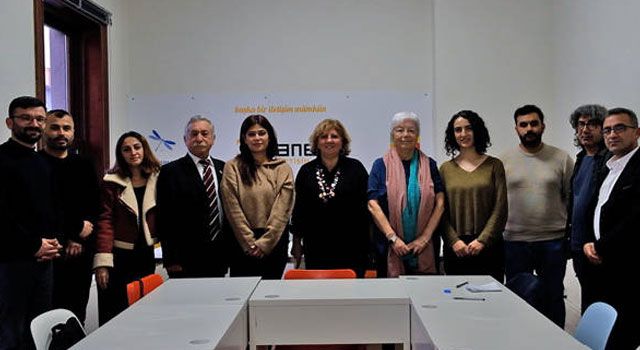 Deprem Bölgesindeki gazeteciler atölye çalışmasında buluştu