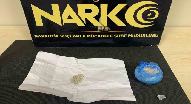 Düzcede 2 zehir taciri tutuklandı