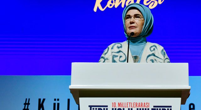 Emine Erdoğan, 10. Türk Halk Kültürü Kongresi'ne katıldı