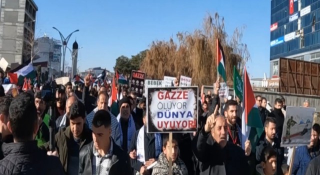 Ercişte ‘Filistine özgürlük İsraile lanet yürüyüşü