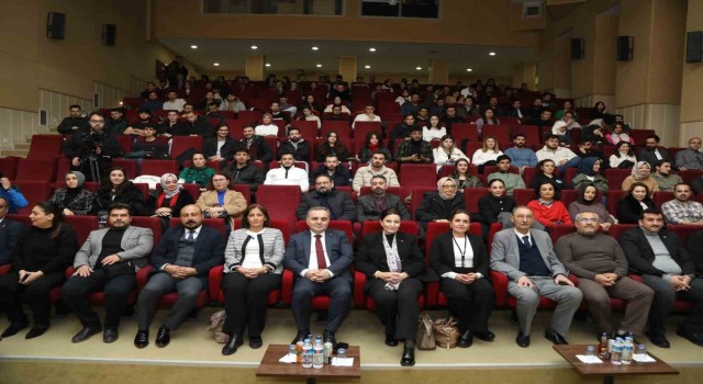 ERÜ de “Türkiye Yüzyılında Güvenli ve Yeşil Yapılar” konulu panel düzenlendi