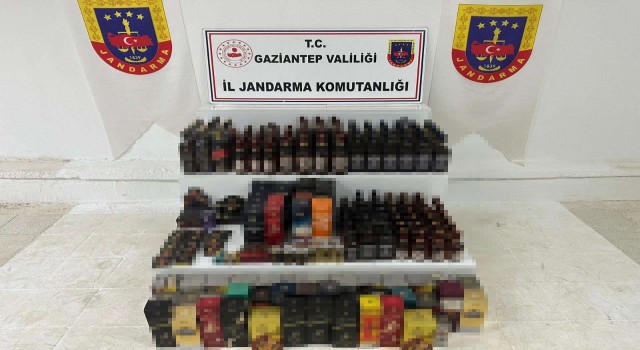 Gaziantepte 645 litre kaçak alkol ele geçirildi: 4 gözaltı