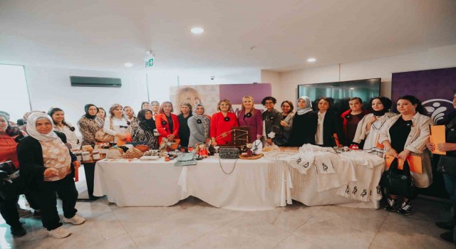 Girişimci kadınlar ve esnaflar dijital dünyada devleşiyor